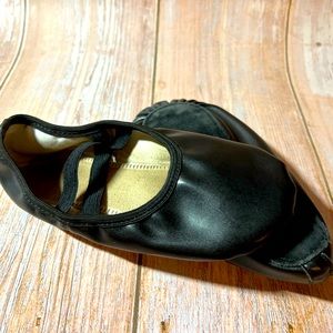 Boys ballet Practice shoes size 2